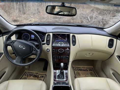 Used 2017 INFINITI QX50 AWD w/ Premium Plus Package image 20