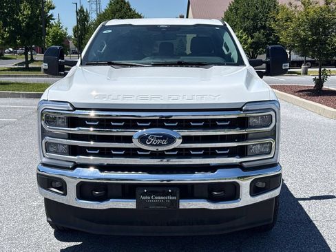 Used 2025 Ford F350 Lariat w/ Camper Package AWD/4WD image 3