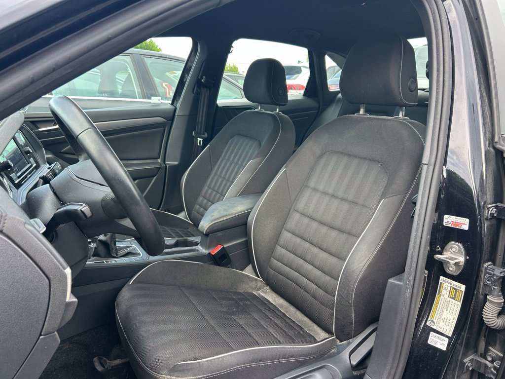 Certified 2024 Volkswagen Jetta Sport FWD image 18