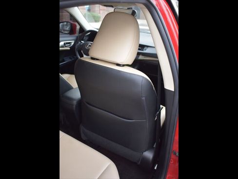 Used 2014 Lexus CT 200h image 27