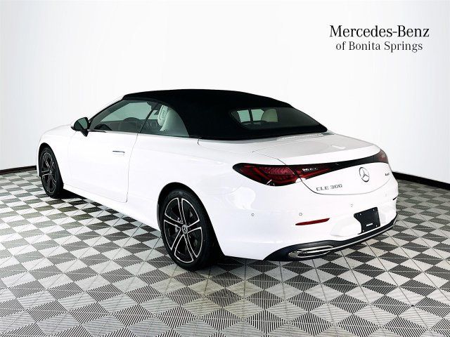Used 2025 Mercedes-Benz CLE 300 4MATIC Cabriolet image 5