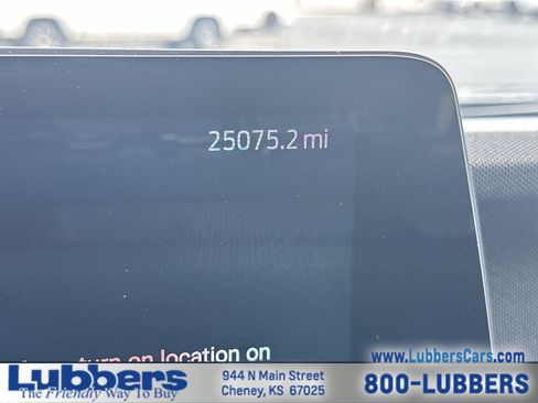 Used 2025 Ford Expedition Active AWD/4WD image 15