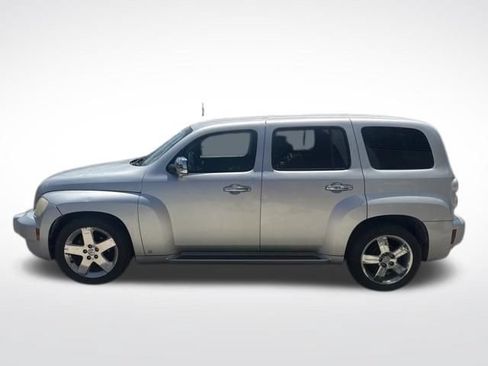 Used 2009 Chevrolet HHR LT w/ LT Preferred Equipment Group FWD image 6