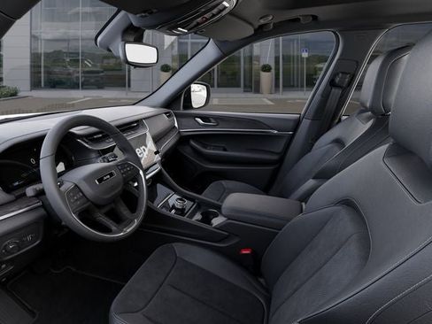 New 2026 Jeep Grand Cherokee Altitude image 22