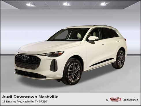 Certified 2025 Audi Q5 Premium w/ Convenience Package image 1