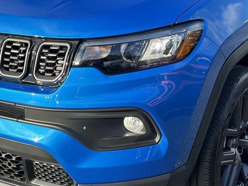 New 2026 Jeep Compass Latitude image 10