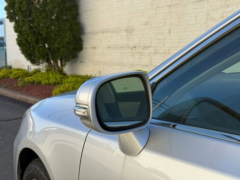 Used 2010 Lexus ES 350 image 30