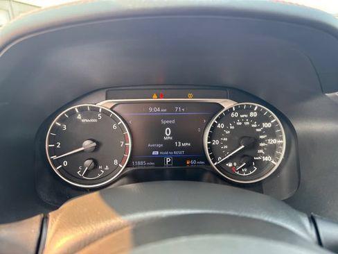 Used 2025 Nissan Altima 2.5 SR FWD image 16