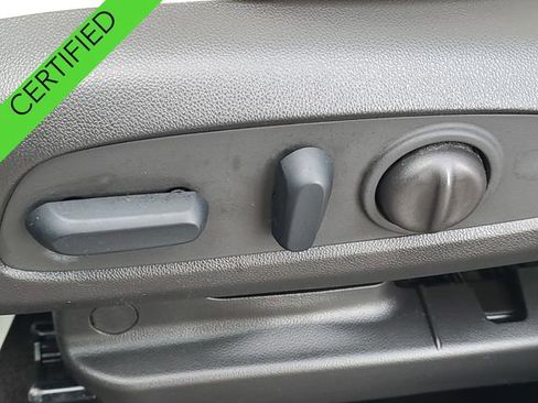 Used 2023 Buick Encore GX Essence w/ Advanced Technology Package image 38