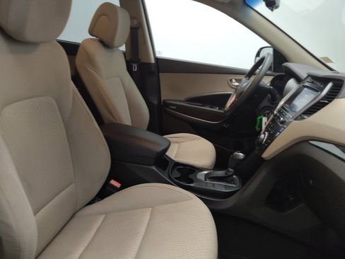 Used 2018 Hyundai Santa Fe SE FWD image 21