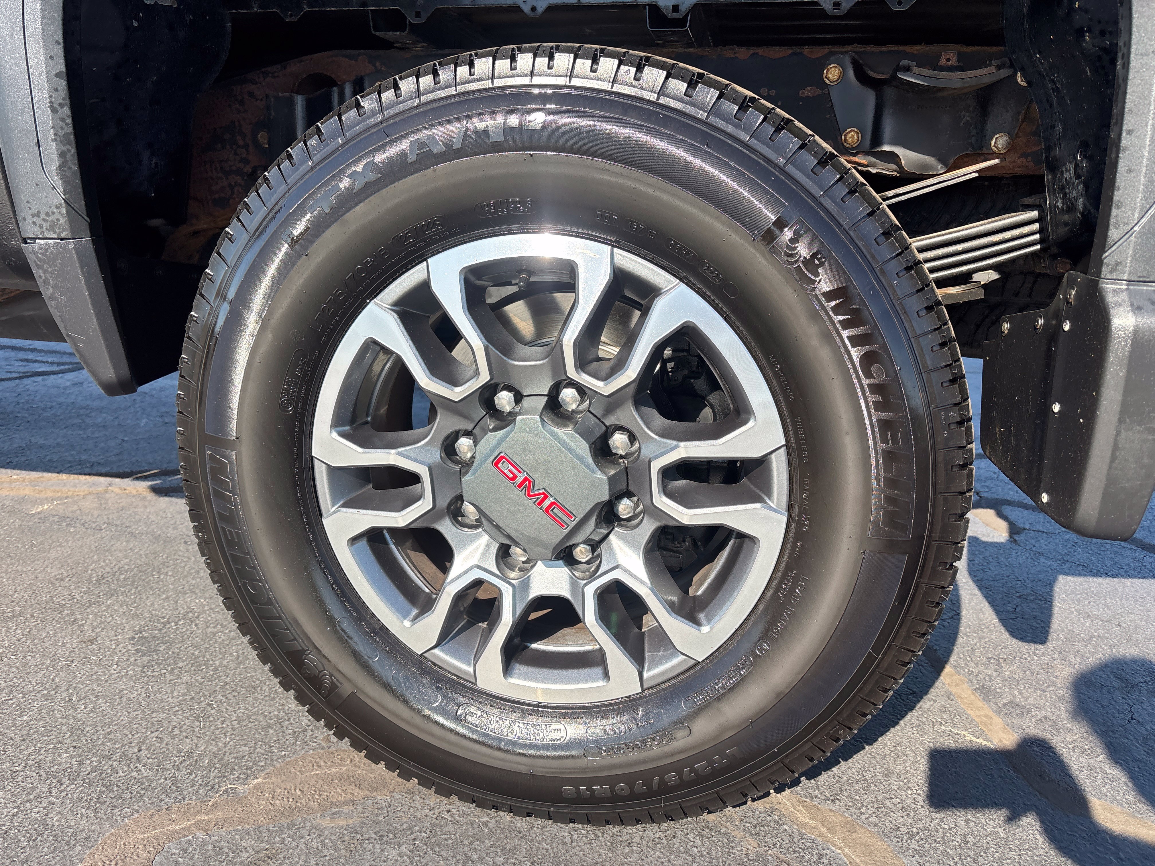 Used 2022 GMC Sierra 3500 SLE w/ SLE Convenience Package AWD/4WD image 7