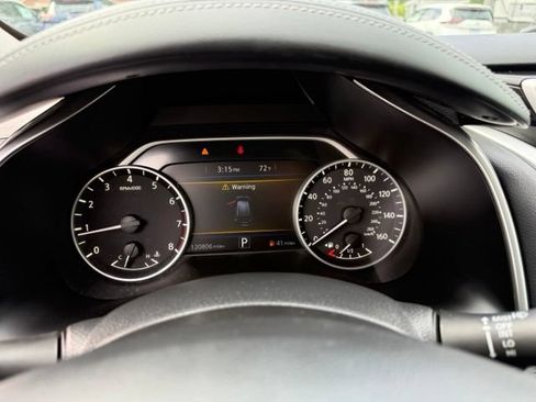 Used 2015 Nissan Murano S AWD/4WD image 19