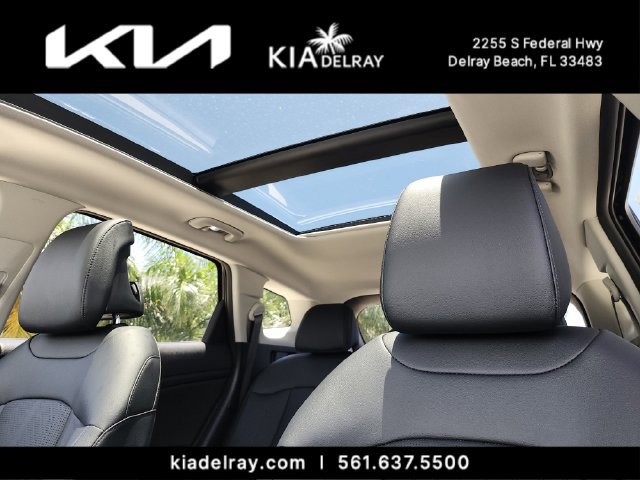 New 2026 Kia Sportage SX FWD image 19