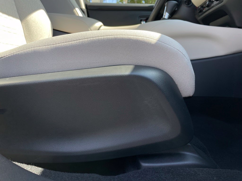 Certified 2026 Honda HR-V LX image 30