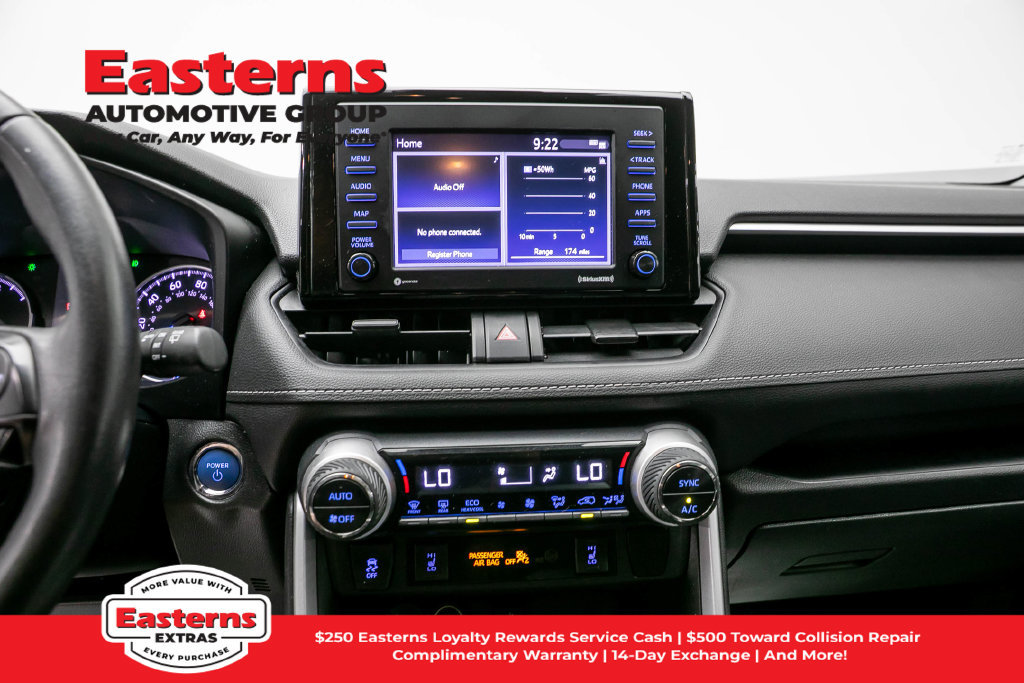 Used 2021 Toyota RAV4 XLE w/ XLE Grade Weather Package AWD/4WD image 13