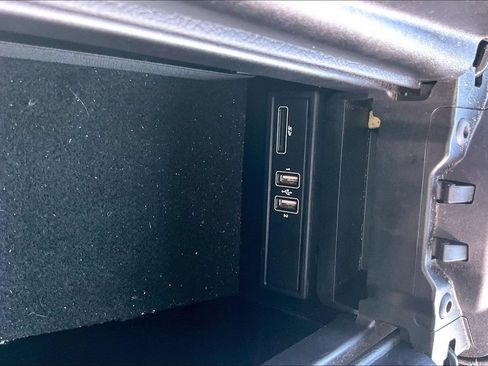 Used 2018 Mercedes-Benz E 400 Coupe image 16