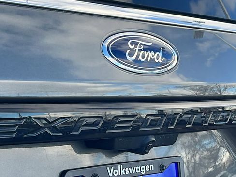 Used 2021 Ford Expedition Max Limited image 28