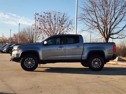 Used 2022 Chevrolet Colorado ZR2 image 4