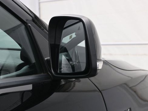 Used 2021 Dodge Durango R/T w/ Technology Group image 16