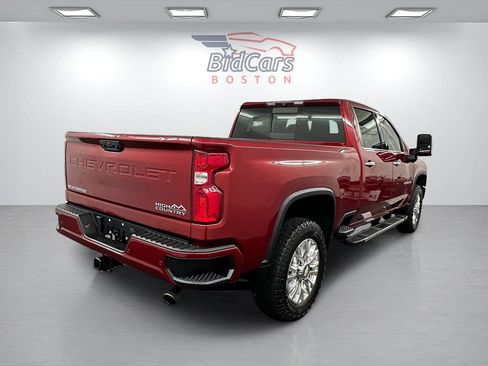 Used 2021 Chevrolet Silverado 2500 High Country w/ Z71 Off-Road Package AWD/4WD image 4