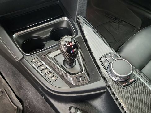 Used 2020 BMW M4 Coupe w/ Competition Package RWD image 78