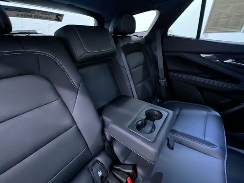 Used 2024 Chevrolet Blazer EV LT AWD/4WD image 38