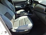 Used 2023 Nissan Kicks SR w/ SR Premium Package image 6