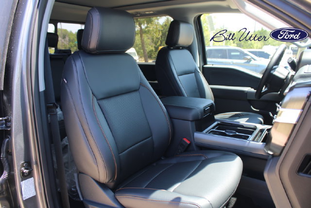 New 2026 Ford F350 Lariat w/ Black Appearance Package AWD/4WD image 7