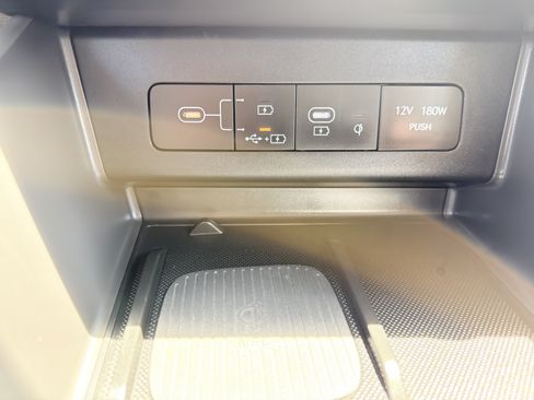 Used 2024 Hyundai Sonata SEL FWD image 30