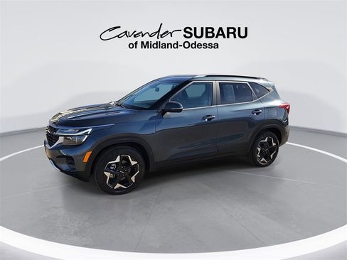 Used 2025 Kia Seltos S image 4