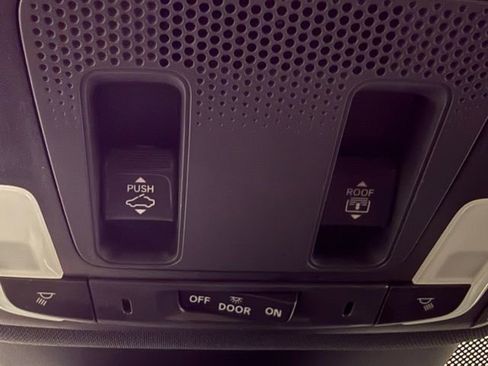 Certified 2025 Honda Pilot TrailSport image 26