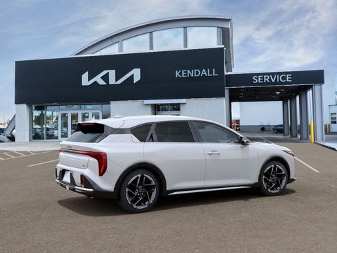 New 2026 Kia K4 GT-Line FWD image 6