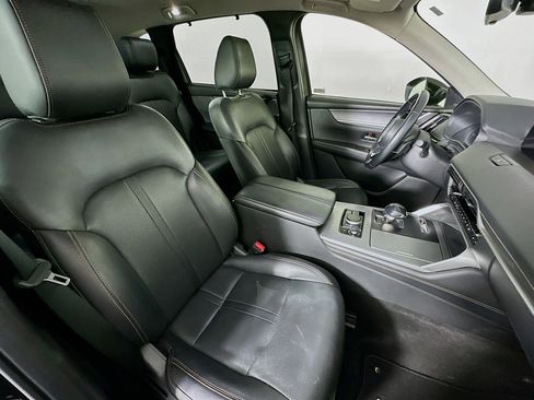 Used 2024 MAZDA CX-90 3.3 Turbo w/ Premium Package image 35