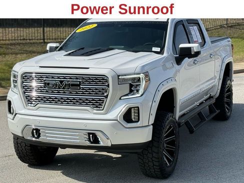 Used 2022 GMC Sierra 1500 Denali w/ Denali Premium Package image 15