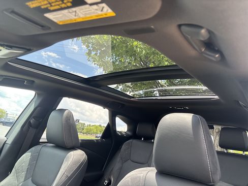 Used 2026 Lexus RX 450h AWD w/ Convenience Package image 28
