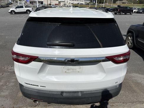 Used 2019 Chevrolet Traverse LT image 9