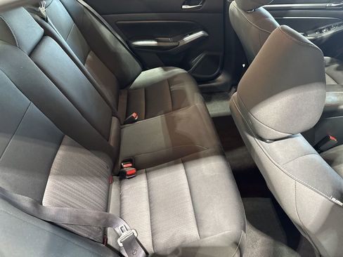 Used 2022 Nissan Altima 2.5 SV image 19