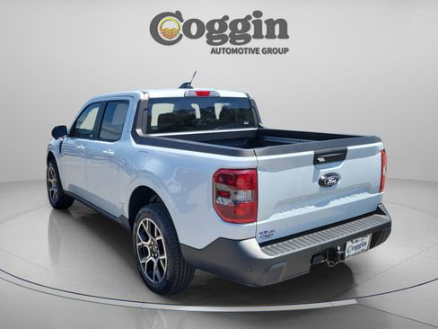 New 2026 Ford Maverick Lariat AWD/4WD image 2