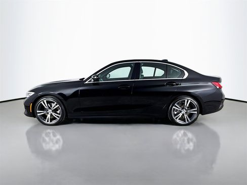 Used 2021 BMW 330i Sedan w/ Convenience Package image 4