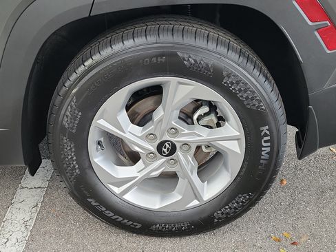 Used 2023 Hyundai Tucson SEL image 6