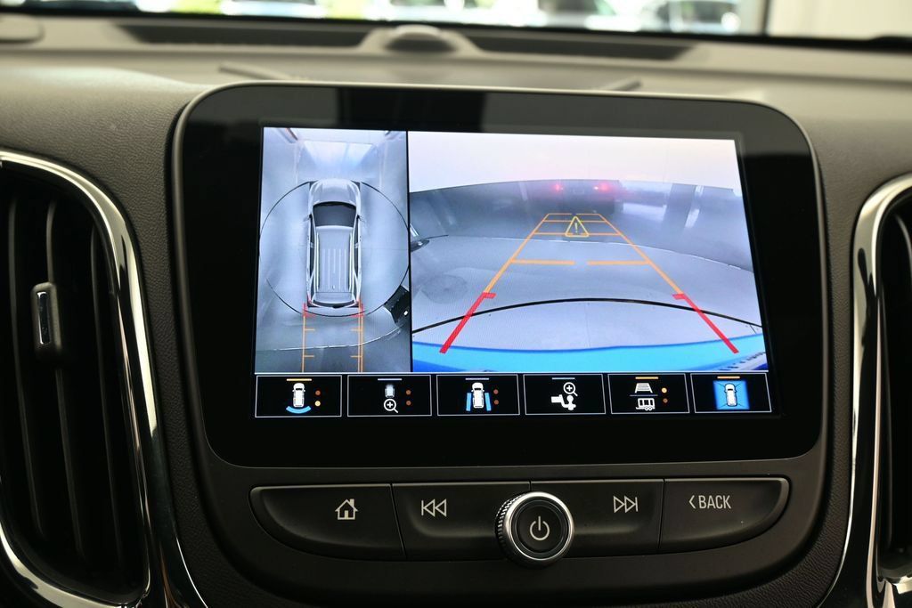 Used 2024 Chevrolet Equinox RS w/ RS Leather Package FWD image 21