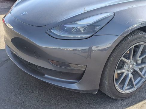 Used 2023 Tesla Model 3 Standard Range image 12
