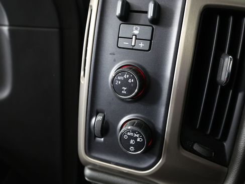 Used 2015 GMC Sierra 1500 Denali AWD/4WD image 31