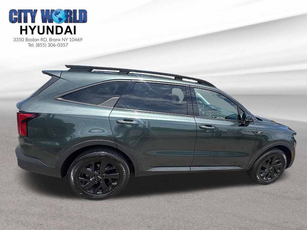Used 2023 Kia Sorento S w/ Panoramic Sunroof Package AWD/4WD image 6