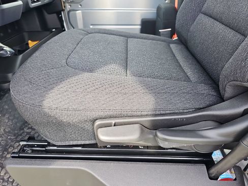 New 2025 Chevrolet Brightdrop 400 image 27