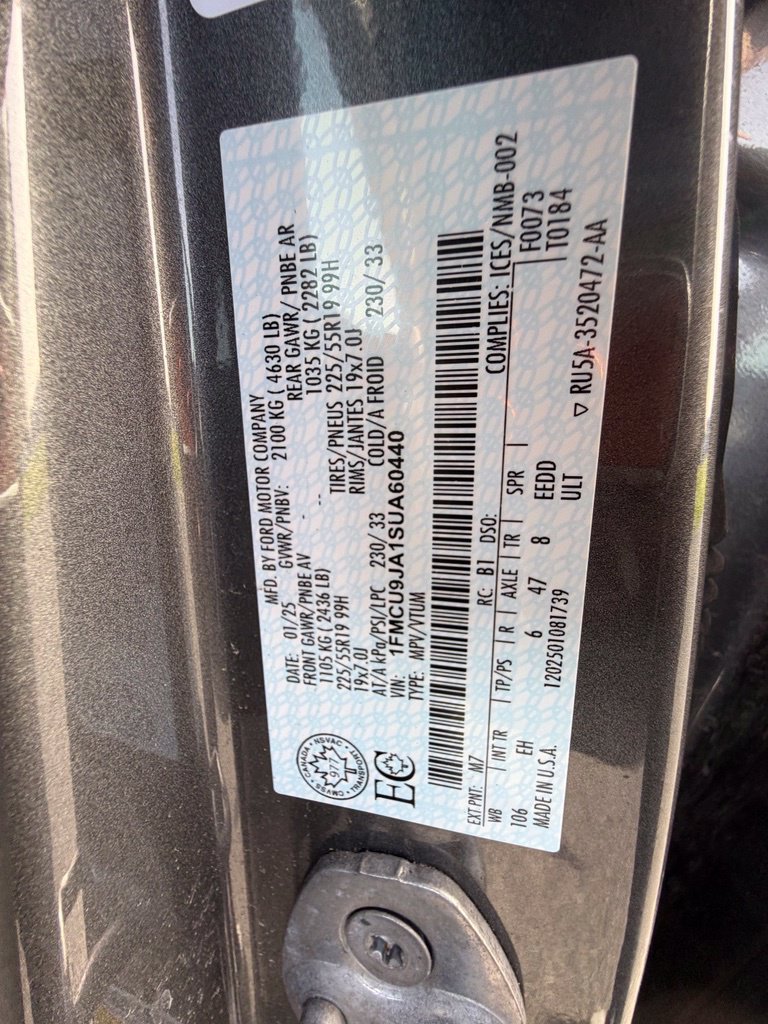 Certified 2025 Ford Escape Platinum AWD/4WD image 44