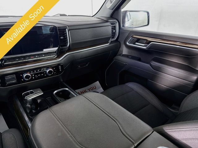 Used 2023 GMC Sierra 1500 Elevation w/ X31 Off-Road Package AWD/4WD image 23