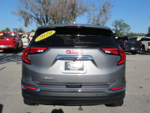 Used 2020 GMC Terrain SLT w/ Preferred Package image 5