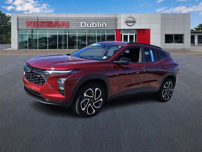 Certified 2025 Chevrolet Trax RS w/ Driver Confidence Package