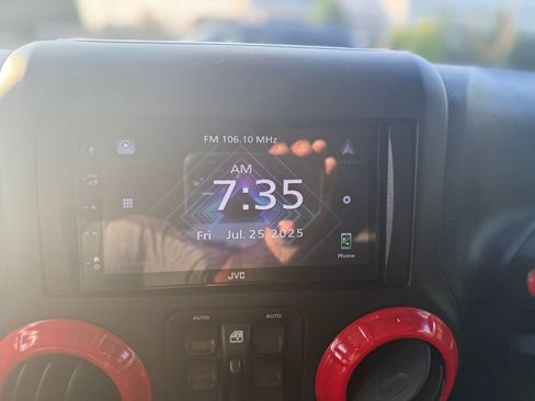 Used 2016 Jeep Wrangler Unlimited Sport w/ Quick Order Package 24S image 16